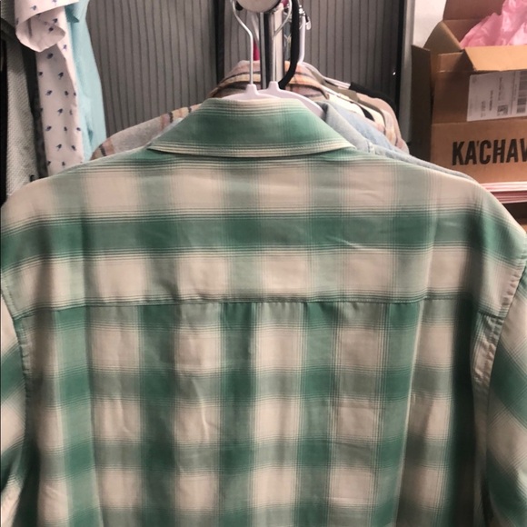 DIXXON “The Claddagh Green and White Casual Button Down Shirt - Picture 7 of 9